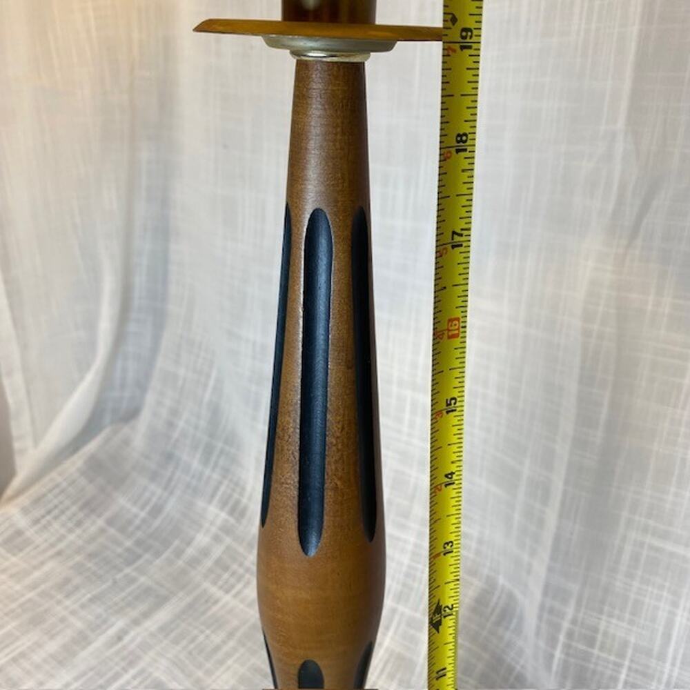 Pair of Vintage Mid Century Modern Walnut Wood Brushed Brass Table Lamps 34 inch - Picture 6 of 15